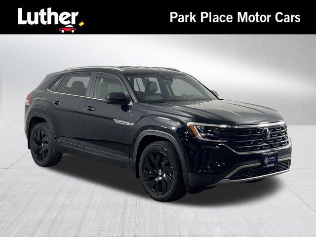 used 2025 Volkswagen Atlas Cross Sport car, priced at $36,998