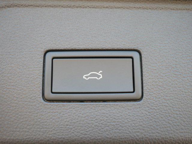 new 2026 Volkswagen Atlas car, priced at $48,028