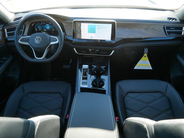 new 2026 Volkswagen Atlas car, priced at $48,028