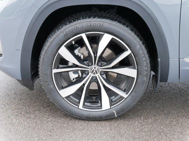 new 2025 Volkswagen Atlas car, priced at $50,411