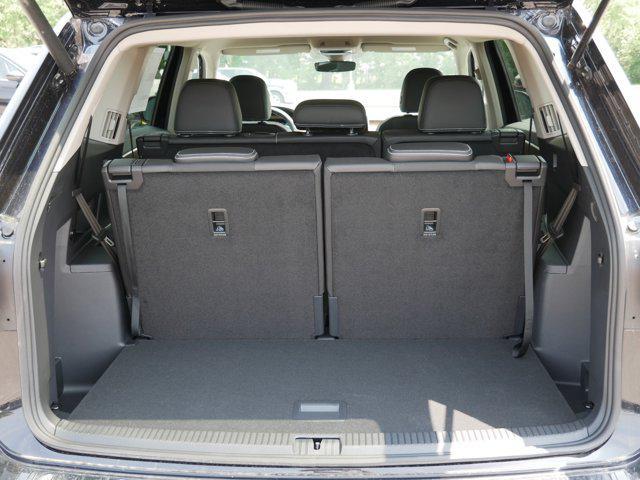 new 2025 Volkswagen Atlas car, priced at $39,940