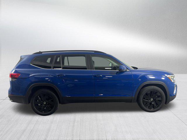 used 2025 Volkswagen Atlas car, priced at $40,998