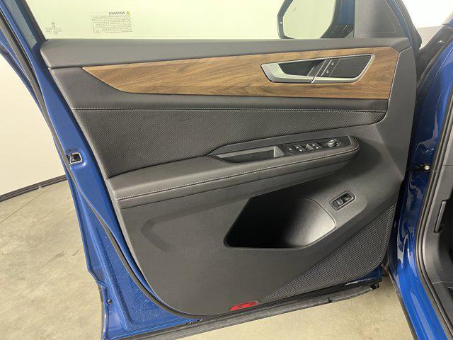 used 2025 Volkswagen Atlas car, priced at $40,998