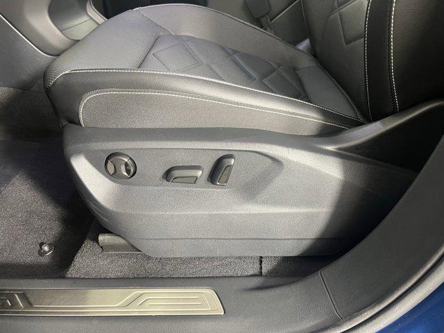 used 2025 Volkswagen Atlas car, priced at $40,998