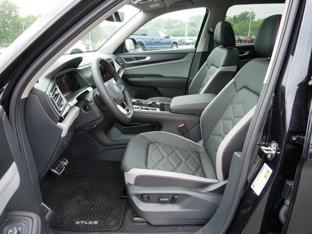 new 2025 Volkswagen Atlas car, priced at $46,481