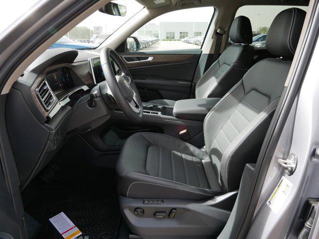 new 2025 Volkswagen Atlas car, priced at $48,256