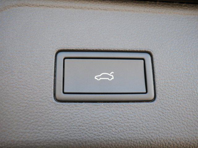 new 2026 Volkswagen Atlas car, priced at $56,068