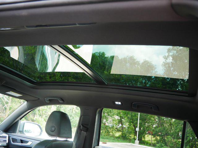 used 2024 Volkswagen Atlas Cross Sport car, priced at $37,898