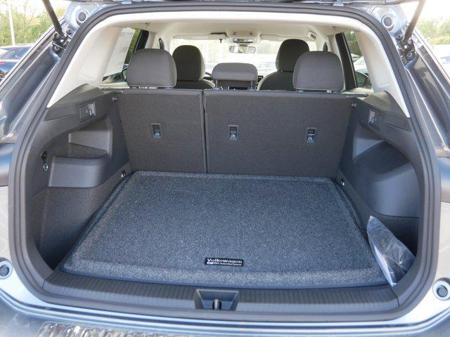 new 2025 Volkswagen Tiguan car, priced at $32,946