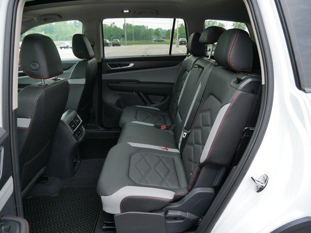 new 2025 Volkswagen Atlas car, priced at $41,961