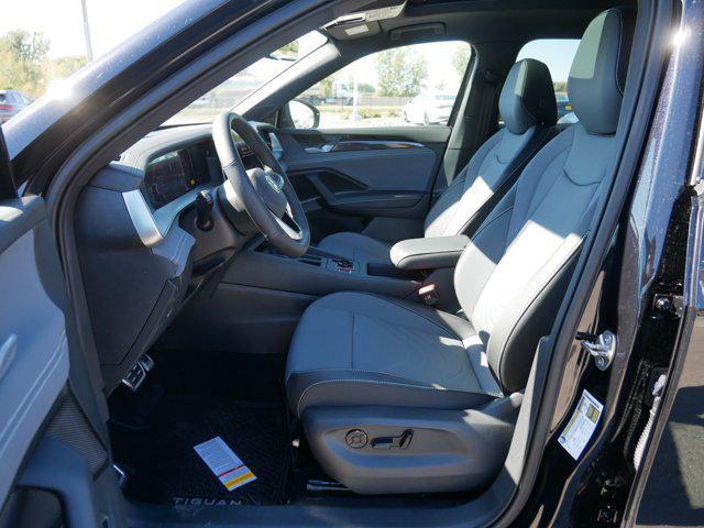 new 2025 Volkswagen Tiguan car, priced at $38,886
