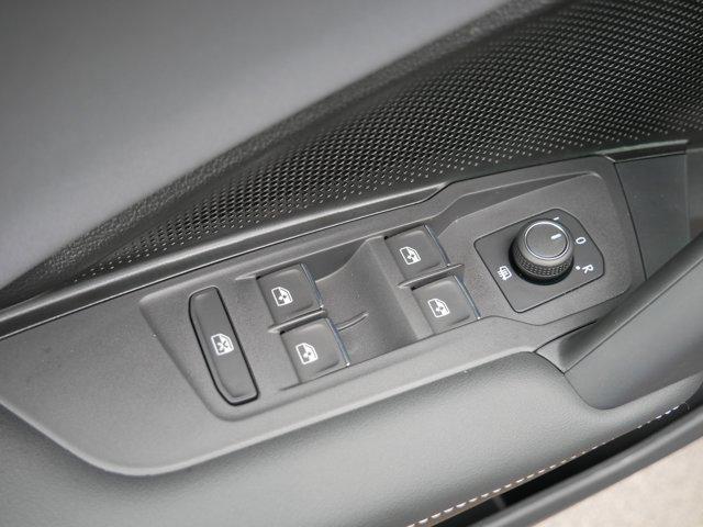 new 2025 Volkswagen Tiguan car, priced at $38,126