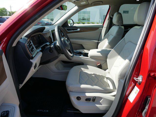 new 2025 Volkswagen Atlas car, priced at $46,275