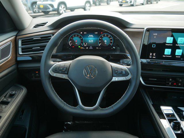 new 2025 Volkswagen Atlas car, priced at $47,010