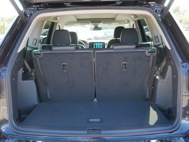 new 2025 Volkswagen Atlas car, priced at $47,010