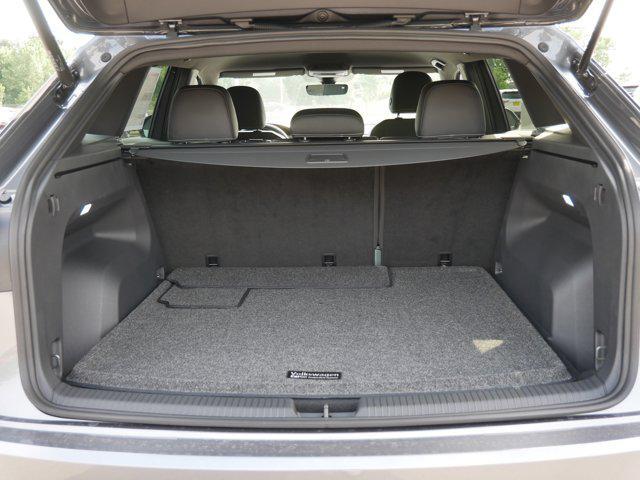 new 2025 Volkswagen Atlas Cross Sport car, priced at $39,741