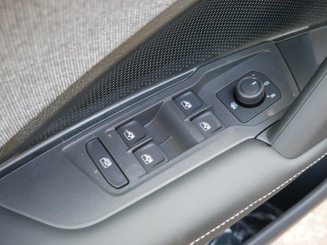 new 2025 Volkswagen Tiguan car, priced at $32,775