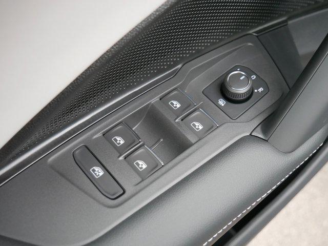 new 2025 Volkswagen Tiguan car, priced at $37,131