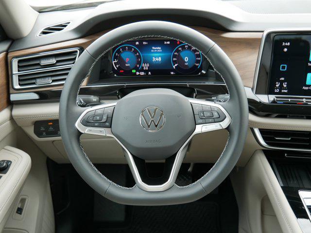 new 2025 Volkswagen Atlas car, priced at $44,155