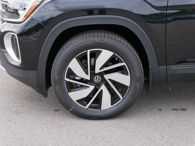 new 2025 Volkswagen Atlas car, priced at $44,155