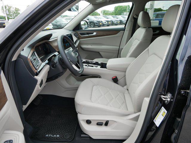 new 2025 Volkswagen Atlas car, priced at $44,155