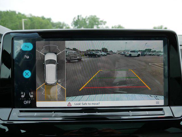 new 2025 Volkswagen Atlas car, priced at $54,046