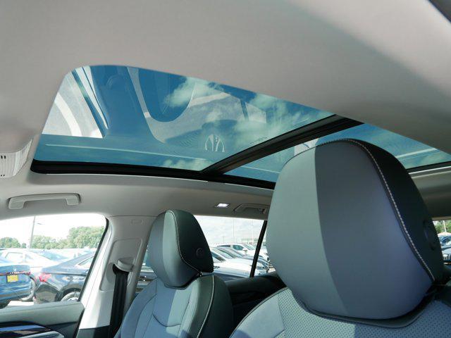 new 2025 Volkswagen Tiguan car, priced at $36,676