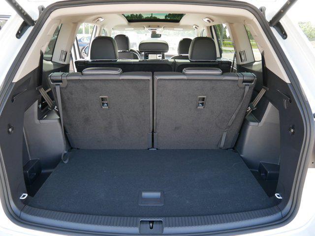 new 2025 Volkswagen Atlas car, priced at $54,015