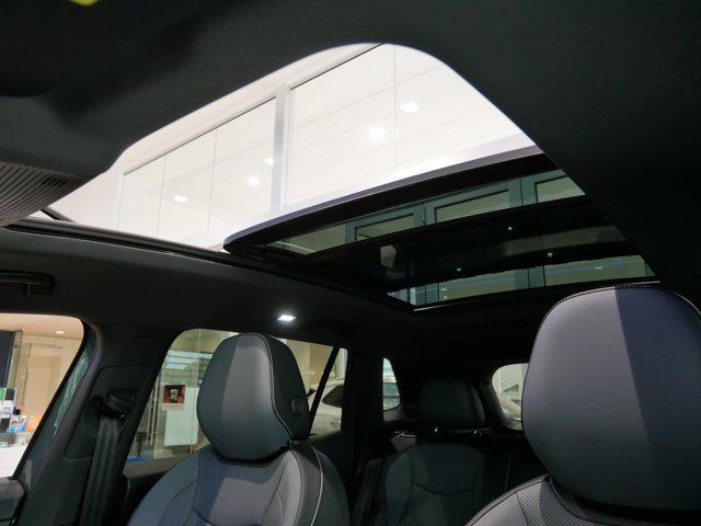 new 2025 Volkswagen Tiguan car, priced at $36,876