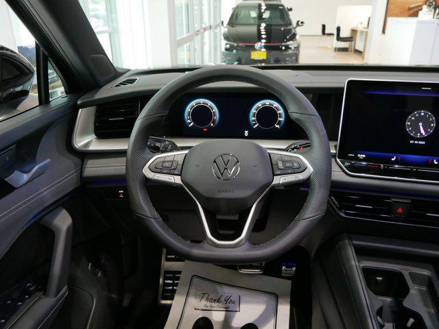 new 2025 Volkswagen Tiguan car, priced at $36,876
