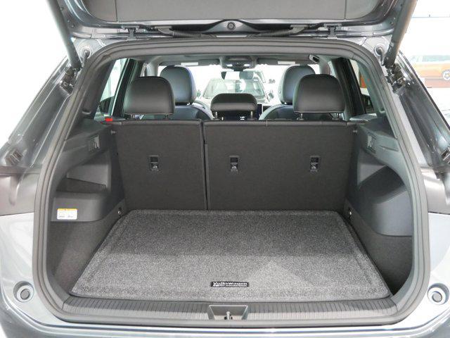 new 2025 Volkswagen Tiguan car, priced at $36,876