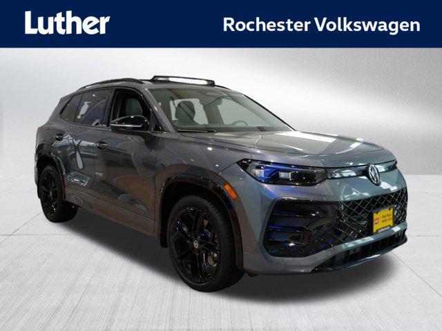 new 2025 Volkswagen Tiguan car, priced at $36,876