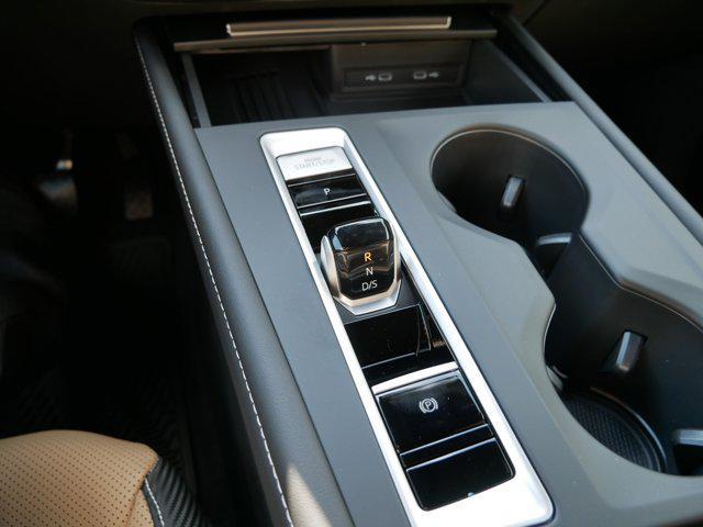 new 2025 Volkswagen Atlas Cross Sport car, priced at $39,106