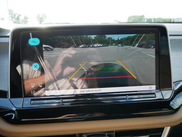 new 2025 Volkswagen Atlas Cross Sport car, priced at $39,106