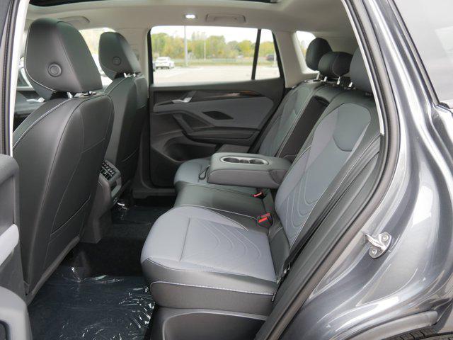 new 2025 Volkswagen Tiguan car, priced at $36,570