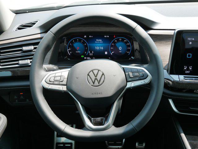 new 2025 Volkswagen Atlas car, priced at $54,411