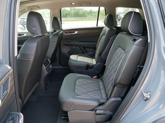 new 2025 Volkswagen Atlas car, priced at $54,411