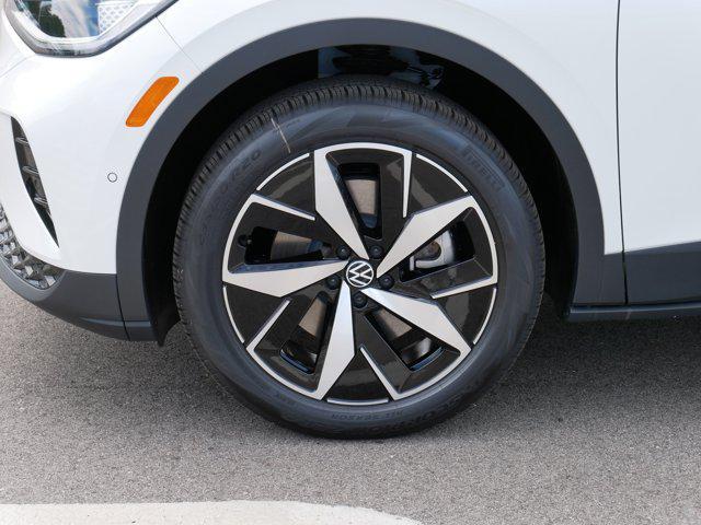 new 2025 Volkswagen ID.4 car, priced at $48,216