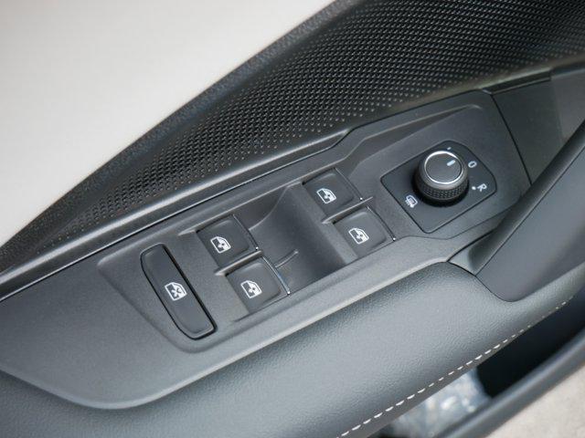 new 2025 Volkswagen Tiguan car, priced at $35,671