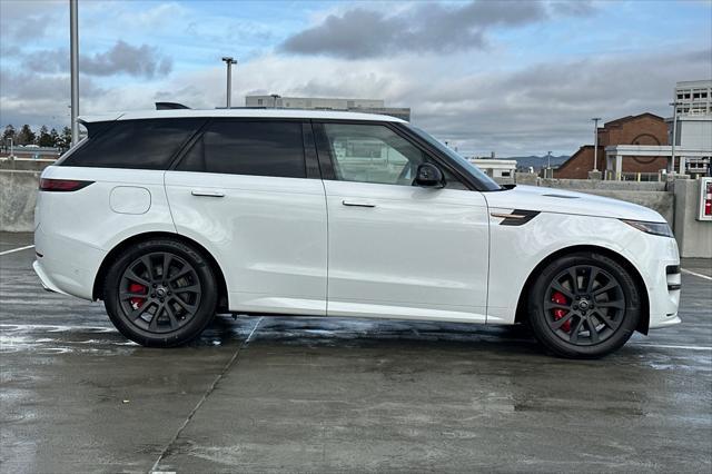 new 2025 Land Rover Range Rover Sport car, priced at $117,515