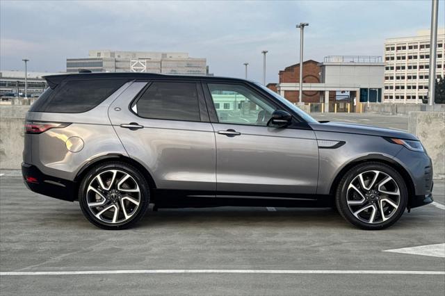 new 2025 Land Rover Discovery car, priced at $78,018