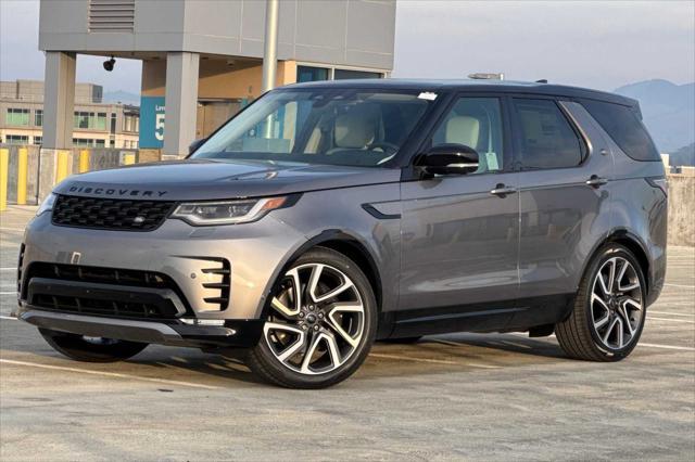 new 2025 Land Rover Discovery car, priced at $78,018