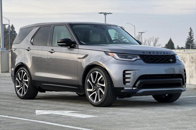 new 2025 Land Rover Discovery car, priced at $78,018