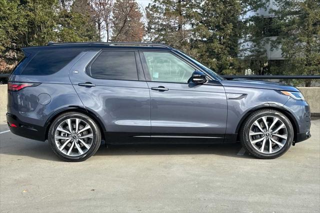 new 2025 Land Rover Discovery car, priced at $80,378