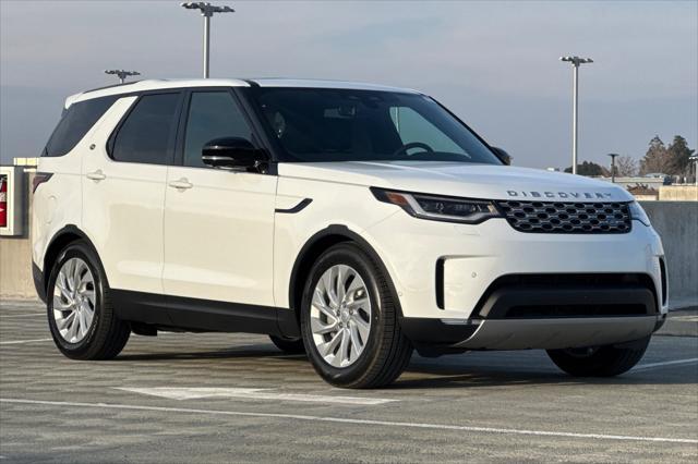 new 2025 Land Rover Discovery car, priced at $63,018