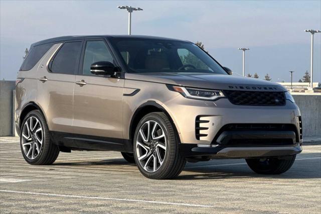 new 2025 Land Rover Discovery car, priced at $77,918