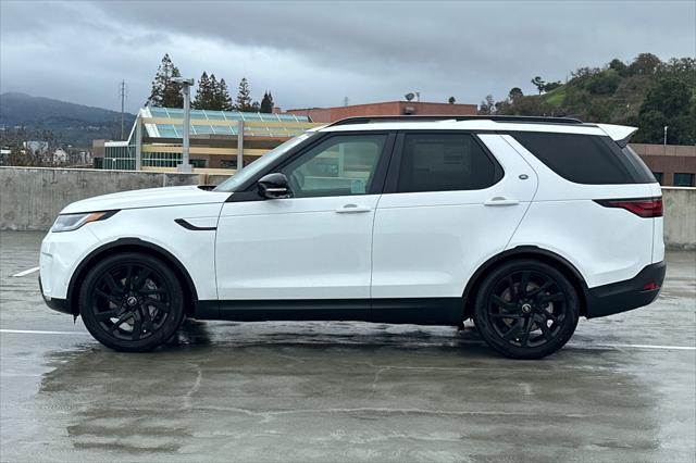 new 2025 Land Rover Discovery car, priced at $66,268