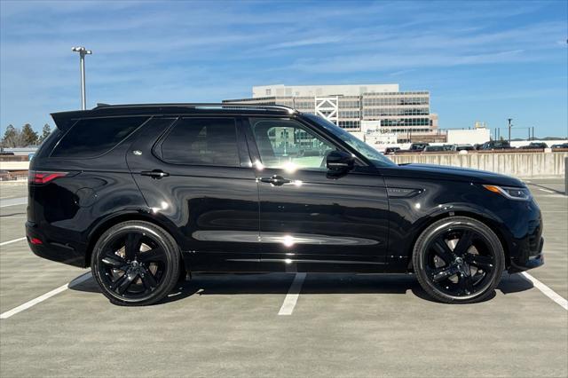 new 2025 Land Rover Discovery car, priced at $78,918