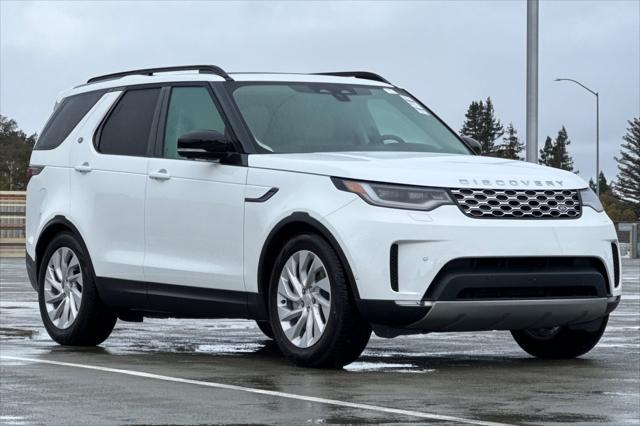 new 2025 Land Rover Discovery car, priced at $63,968