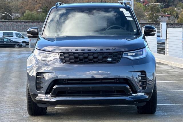 new 2025 Land Rover Discovery car, priced at $77,618